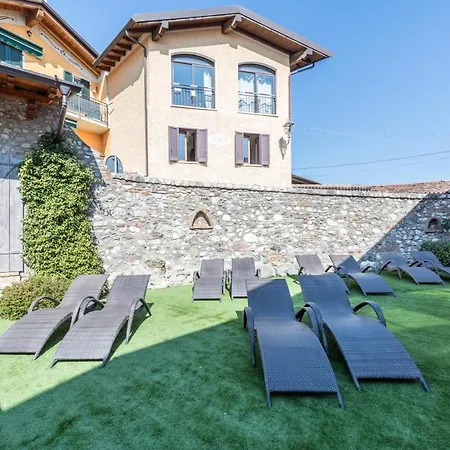 Fontanelle Gardapartments 6 * ポルペナッツェ・デル・ガルダ