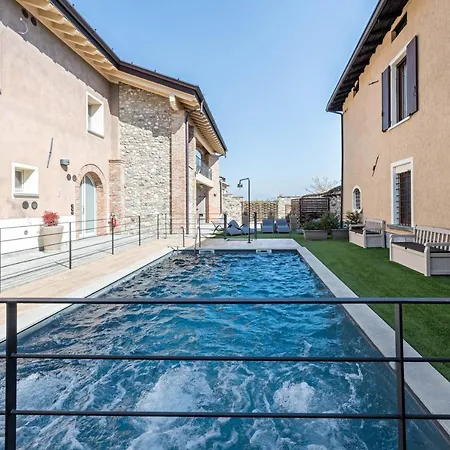 アパート Fontanelle Gardapartments 6 *